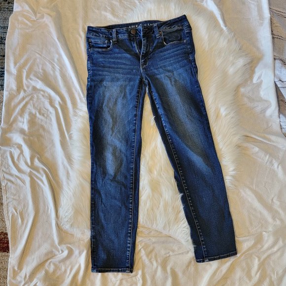American Eagle Outfitters Denim - American Eagle Next Level Stretch Skinny Dark Wash Mid Rise Womens Jeans 8 short